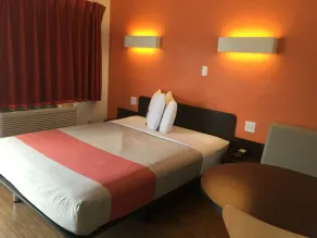 Motel 6-Ardmore, OK - Chambre