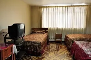 HOSTAL LOS UROS - Room