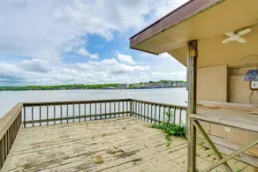 2 Decks, Lake Views! Group Escape in Osage Beach - Intérieur