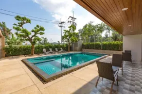 The Bell Airport Phuket Hotel - SHA Extra Plus - Piscine