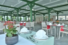 Crystal Boutique Comfort Collection - Restaurant