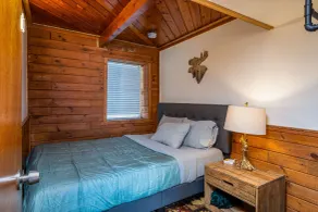 1BR Fife Lake Haven with Fire Pit & Hot Tub - Zimmer