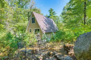 7 Mi to Ski Slopes! Cozy Madison Cabin w/ Fire Pit - Innenbereich