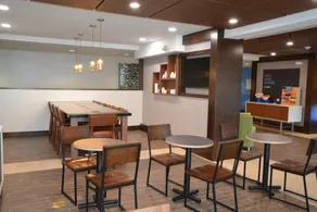 Holiday Inn Express & Suites Caryville by IHG - Restaurant