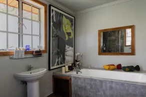 Hemingways Eden Residence - Bagno