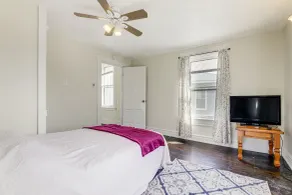 Pet-friendly Kentucky Home w/ Deck & Private Yard! - Quarto