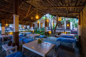Surf Resort Arugambay - Restaurant