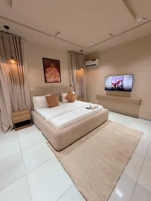 L Rina Apartment Luxury 2 bedroom orange unit - Zimmer