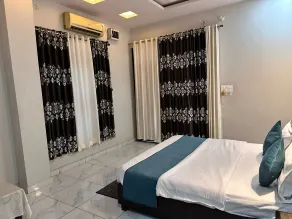 Hotel Tulsi - Room
