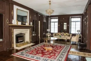 Thornwald Mansion - Lobby sitting area