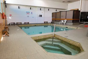 Confederation Inn - Pool