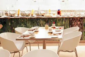 Fiesta Inn Puebla Las Animas - Restaurant