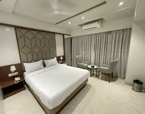 Hotel The West Coast - Room