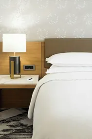 Sheraton Cerritos - Chambre