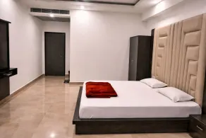 Hotel The Royal Crown - Rom