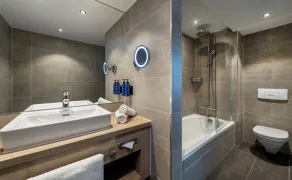 Radisson Blu Hotel & Conference Centre, Salzburg - Badeværelse