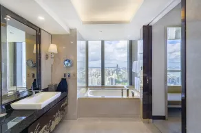 Hilton Haikou - Zimmer