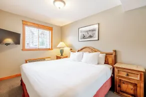 Lizard Creek Lodge - Chambre