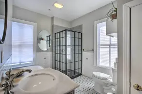 Walk to Downtown: Pet-Friendly Millerton Home! - Badrum