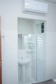 Hotel New House - Bathroom