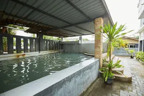 Mawar Villa - Pool