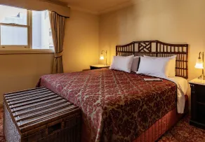 Hadley's Orient Hotel - Room