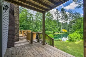 Serene Todd Getaway w/ Private Pond & Creek Views! - Intérieur