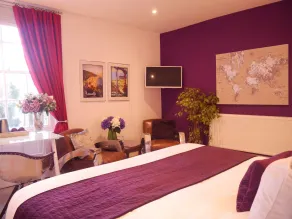 Guestling Hall Hotel - Room