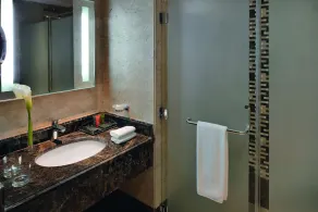 Al Nawras Island Resort - Bathroom