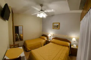Hotel Internacional - Room