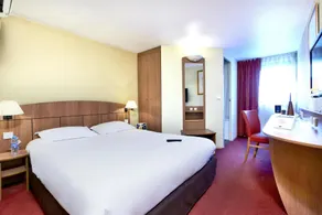 Hôtel Kyriad Genève - Saint Genis Pouilly - Chambre