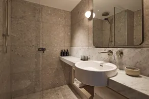 Rydges Melbourne - Badezimmer