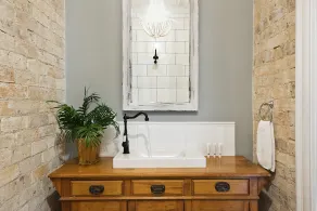 Manly Waves Studios & Apartments - Bathroom