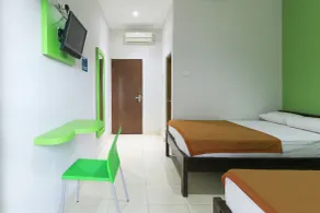 Hotel Warta Putra - Zimmer