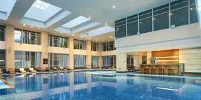 HUALUXE Ningbo Harbor City - Pool