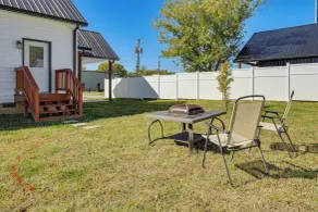 Tullahoma Whiskey Trail Base w/ Yard & Fire Pit - Interior