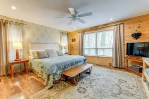 Family Friendly! Mtn Getaway in Maggie Valley - Innvendig