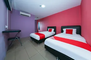 OYO 89650 Inn Hotel - Zimmer