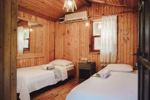 Base Bungalows - Room