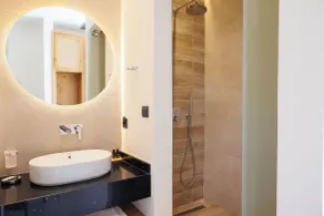 Kouros Blanc Resort & Suites - Salle de bain