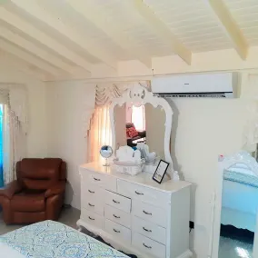 Drax Hall Manor - Room