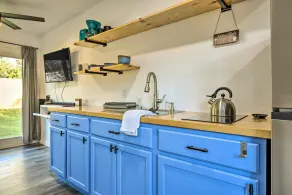 Canyon Lake Retreat w/ Pool ~ 2 Mi to Lake - Innenbereich