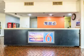 Motel 6-Natchitoches, LA - Réception