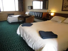 Canberra Lyneham Motor Inn - Room