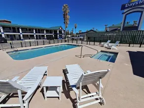 Days Inn by Wyndham Safford, AZ - Pool