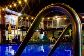 The District Hotel Club and Resorts - Piscina