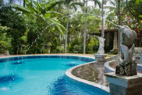 Gunung Paradis Retreat - Piscina