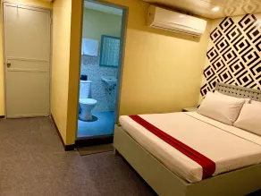 ACME Inn Subic - Chambre