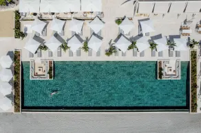 Lazure Hotel & Marina - Pool