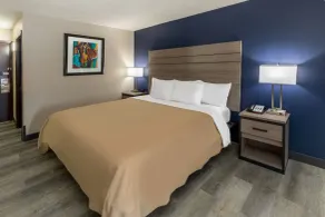 Super 8 by Wyndham Laredo - Chambre